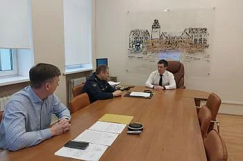 Министр здравоохранения региона Сергей Дмитриев обсудил вопросы межведомственного взаимодействия с главой Управления Федеральной Службы исполнения наказаний Дмитрием Пестовым