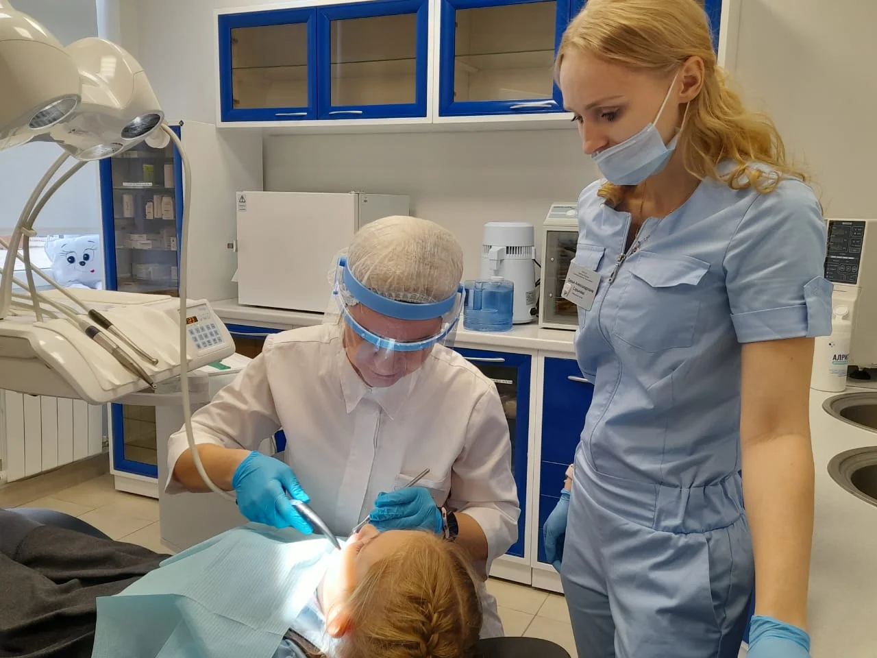 За первый год работы в стоматологическом кабинете школы № 58 отмечено более двух тысяч посещений